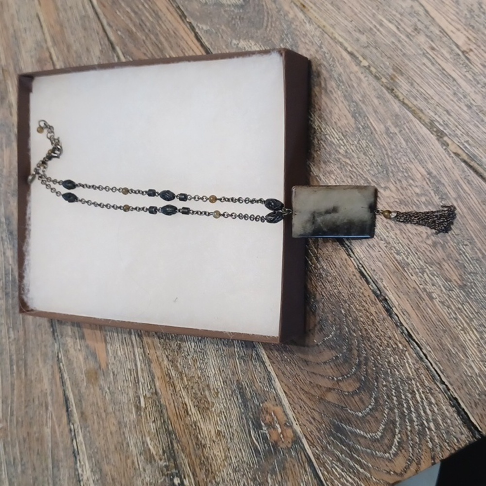 Natural stone necklace with tassel